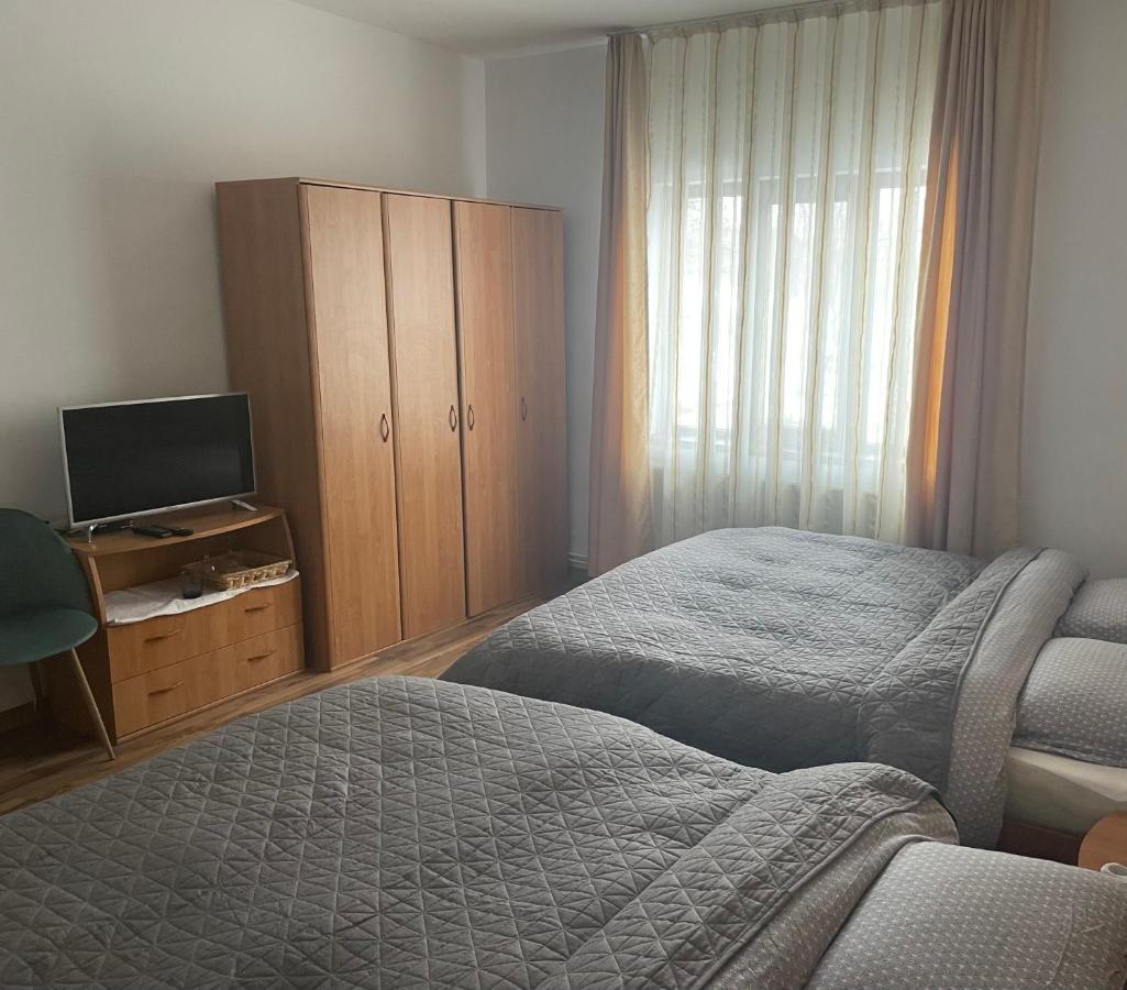 Pensiunea Casa Eden Mărişel 外观 照片